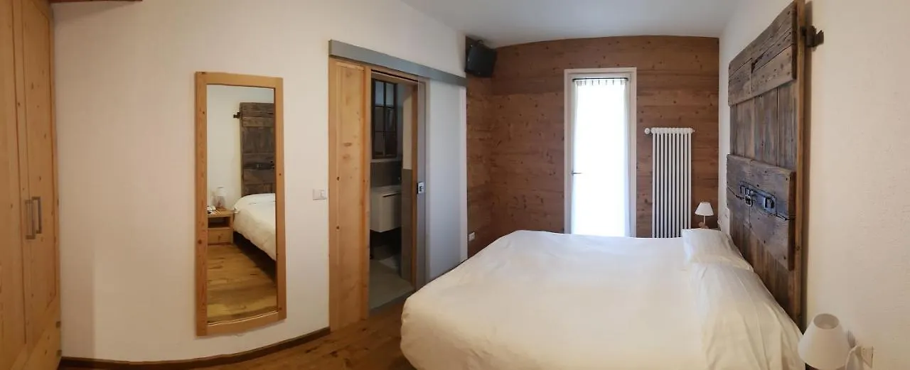 Albergo Soldanella Madesimo 2*,  İtalya